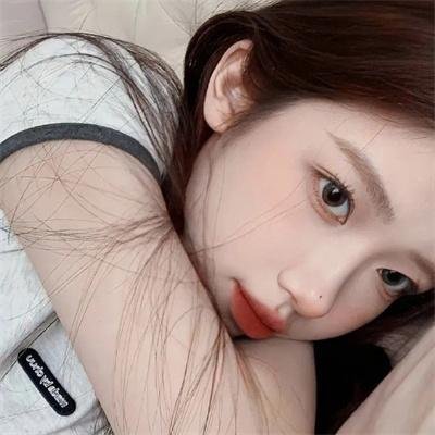 合拍学生妹封面